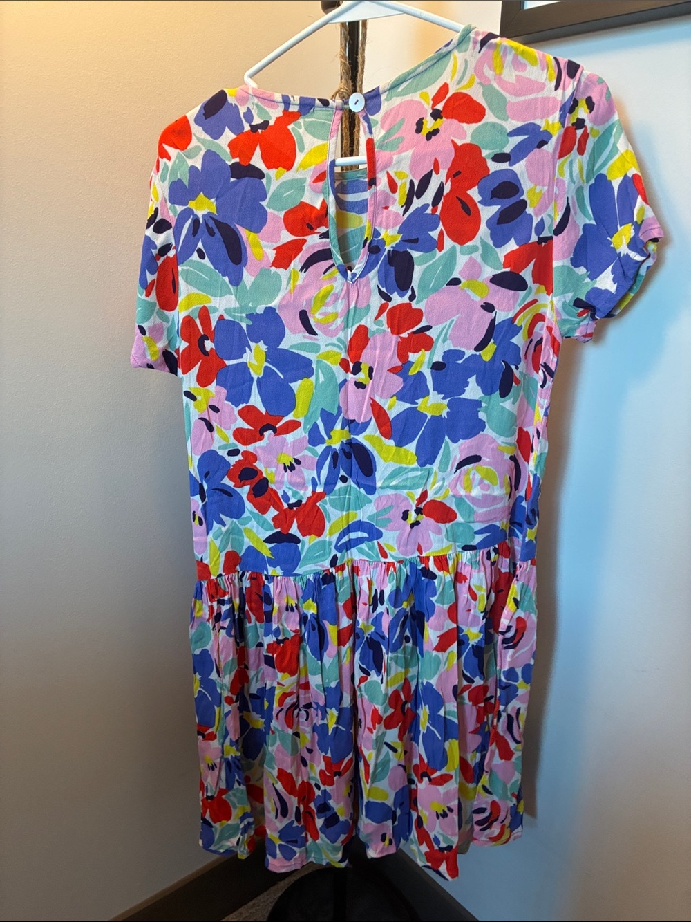 Mister Zimi Summer Multicolor Floral Short Sleeve Dress with Pink Accents - Picture 6 of 11